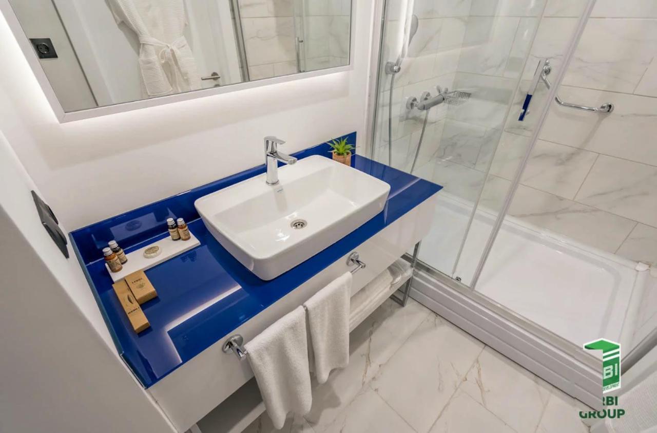 Orbi City Suite Sea View In Batumi Aparthotel Exteriör bild