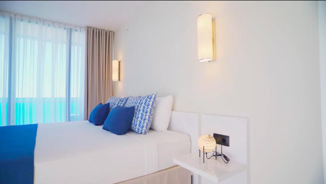 Orbi City Suite Sea View In Batumi Aparthotel Exteriör bild